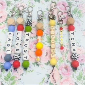 Perfect Gift 🎁 Handmade Silicone Beaded Keychains